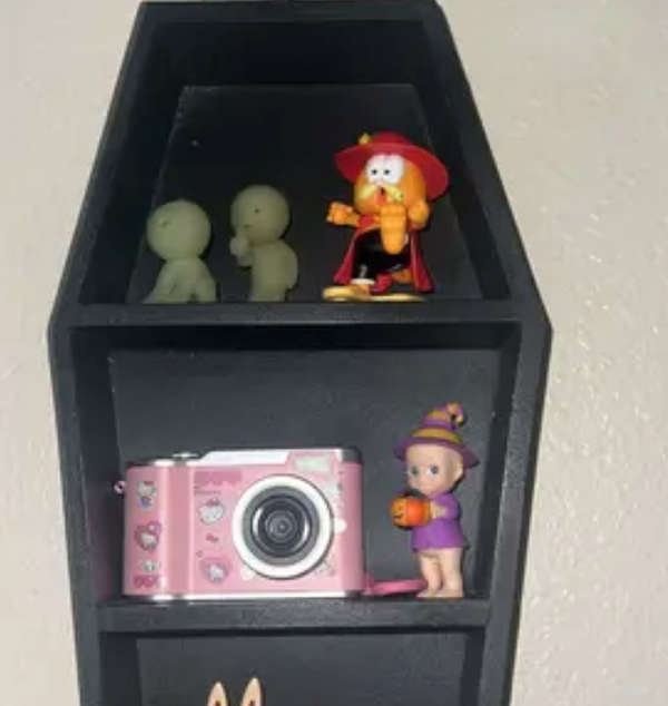 Instantly loved how moments felt nostalgic, like memories actually worth revisiting later on.